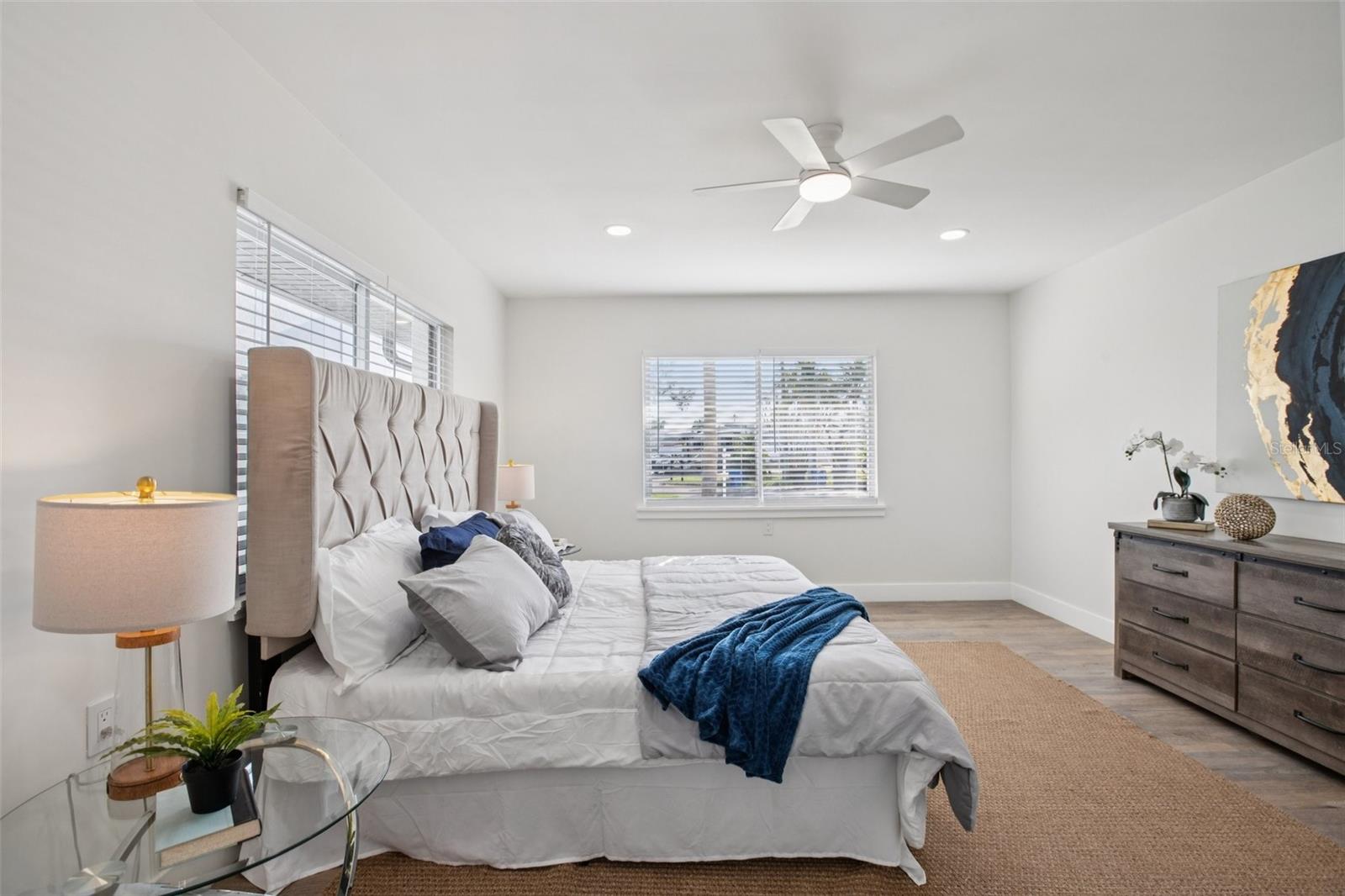 Image 29 of 49 For 1739 Bayou Grande Boulevard Ne