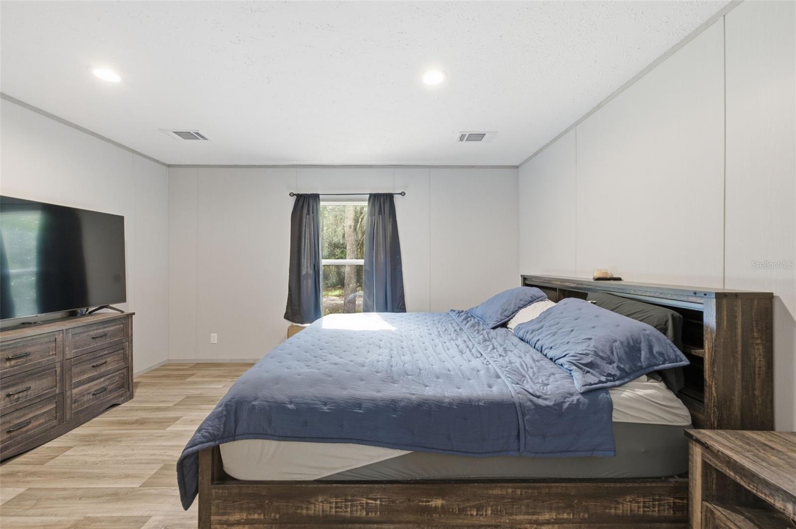 Image 35 of 40 For 6761 Jessica Court