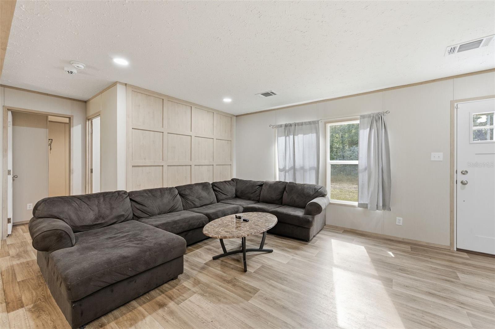 Image 8 of 40 For 6761 Jessica Court