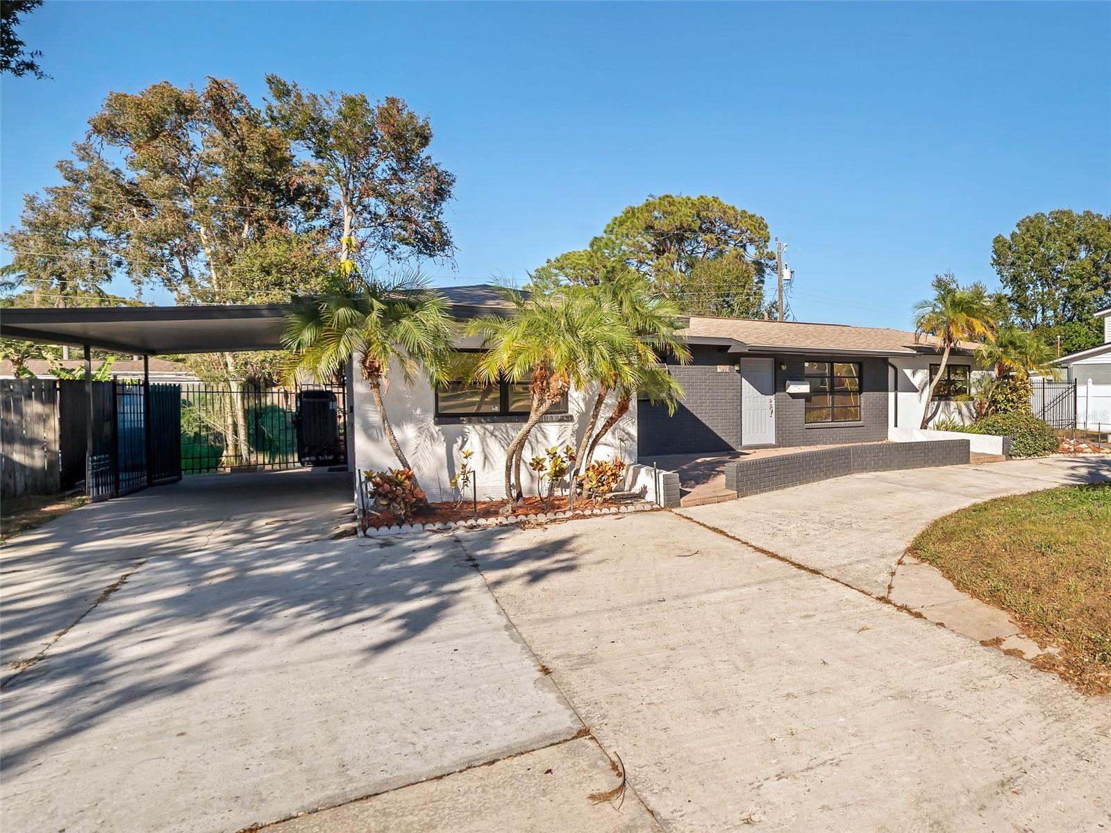 Details for 1899 66th Avenue N, ST PETERSBURG, FL 33702