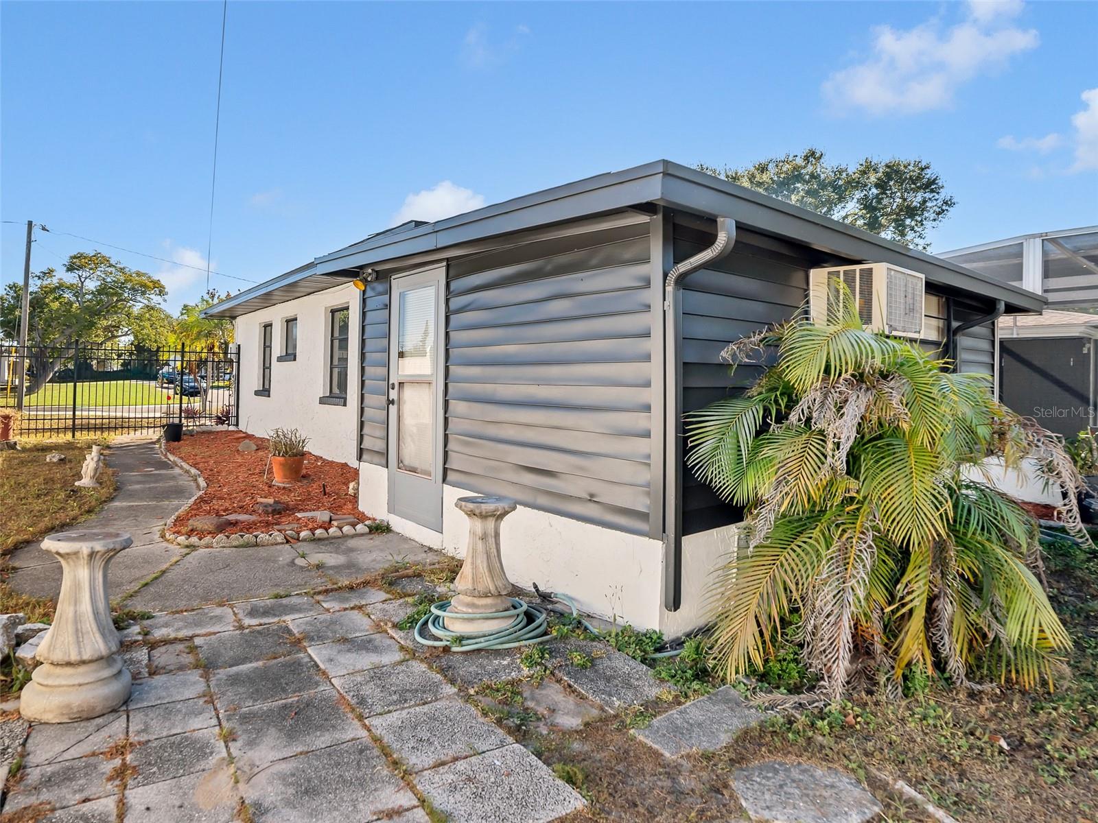 Image 24 of 27 For 1899 66th Avenue N