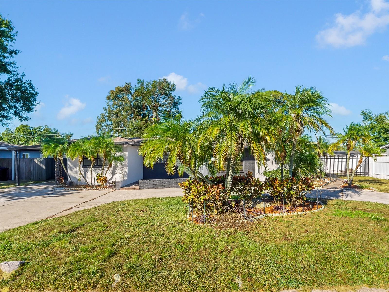 Image 4 of 27 For 1899 66th Avenue N