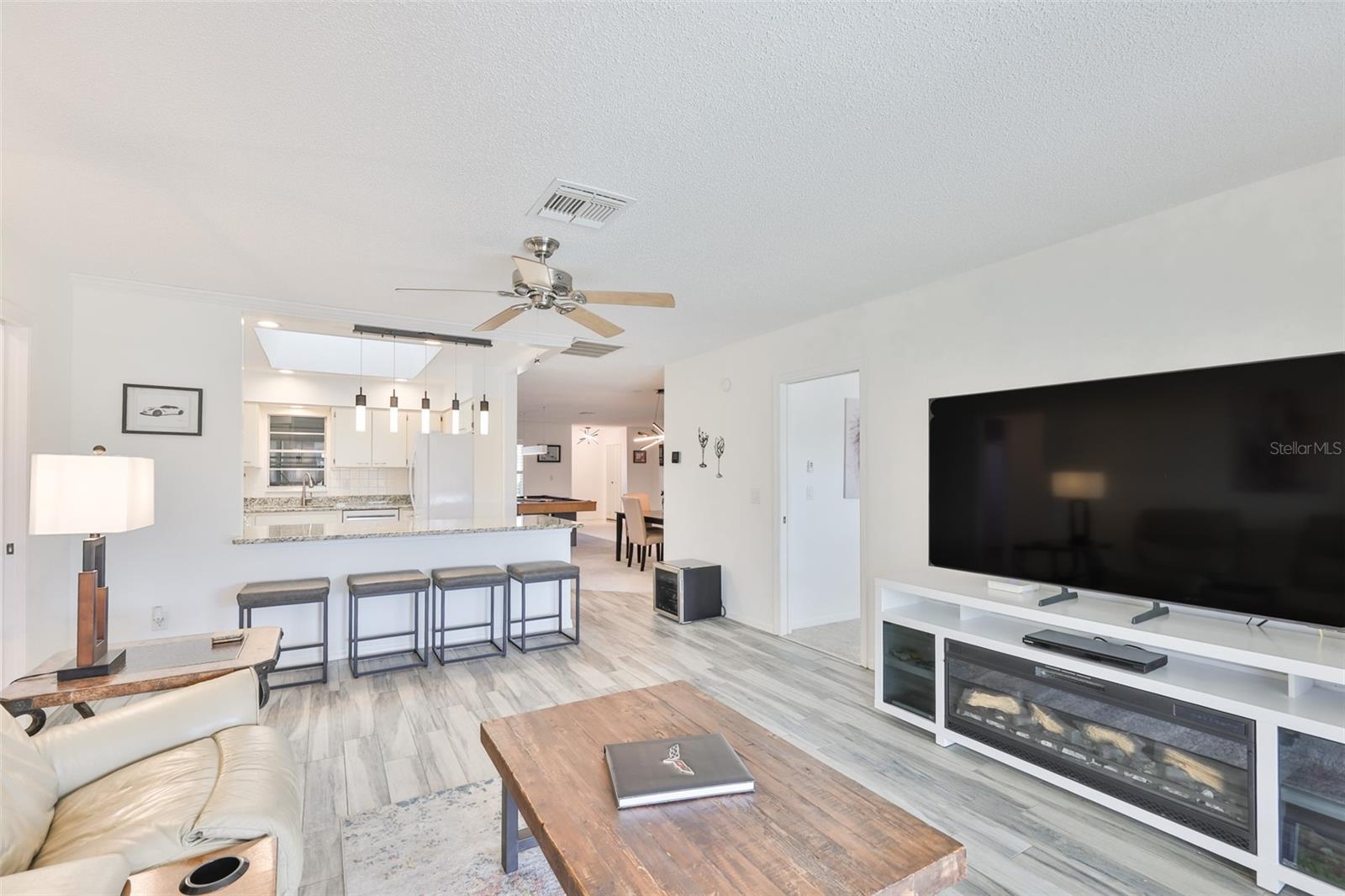 Image 16 of 42 For 1506 Bentwood Drive