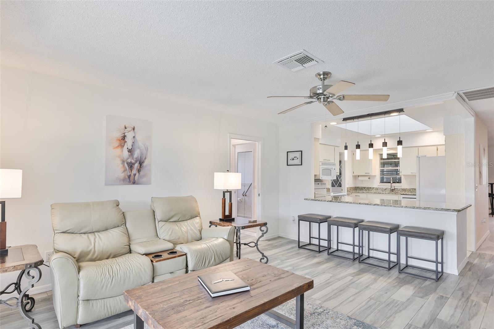 Image 22 of 42 For 1506 Bentwood Drive