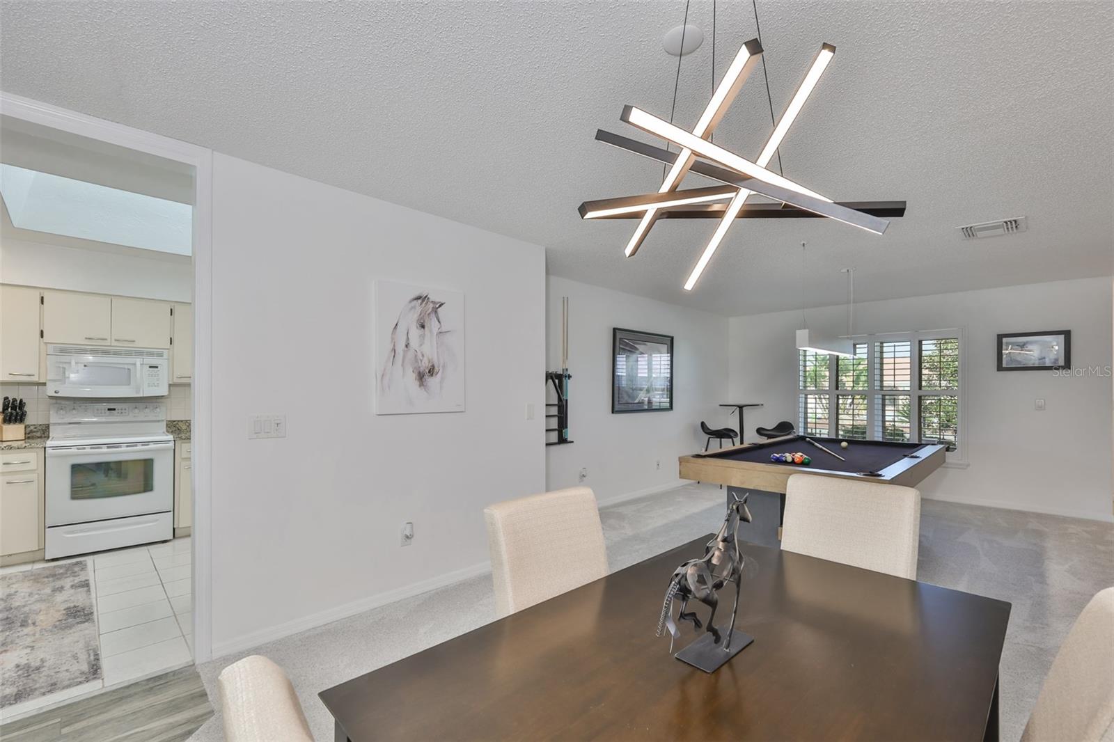 Image 8 of 42 For 1506 Bentwood Drive