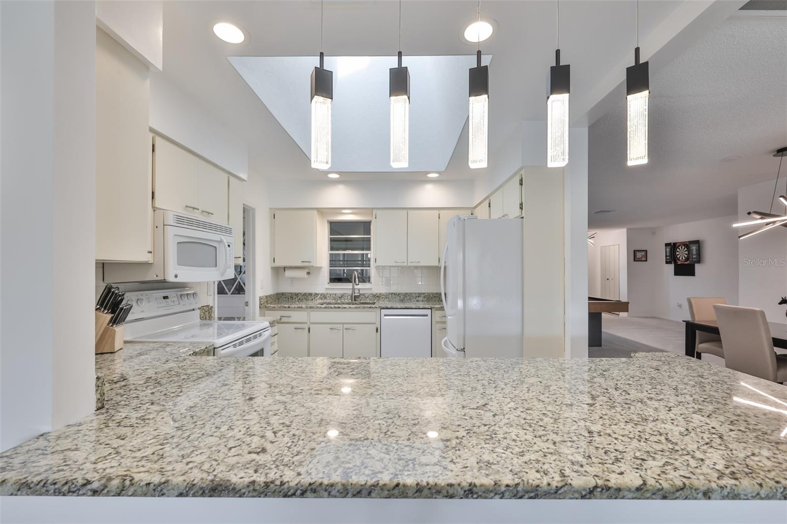 Image 9 of 42 For 1506 Bentwood Drive