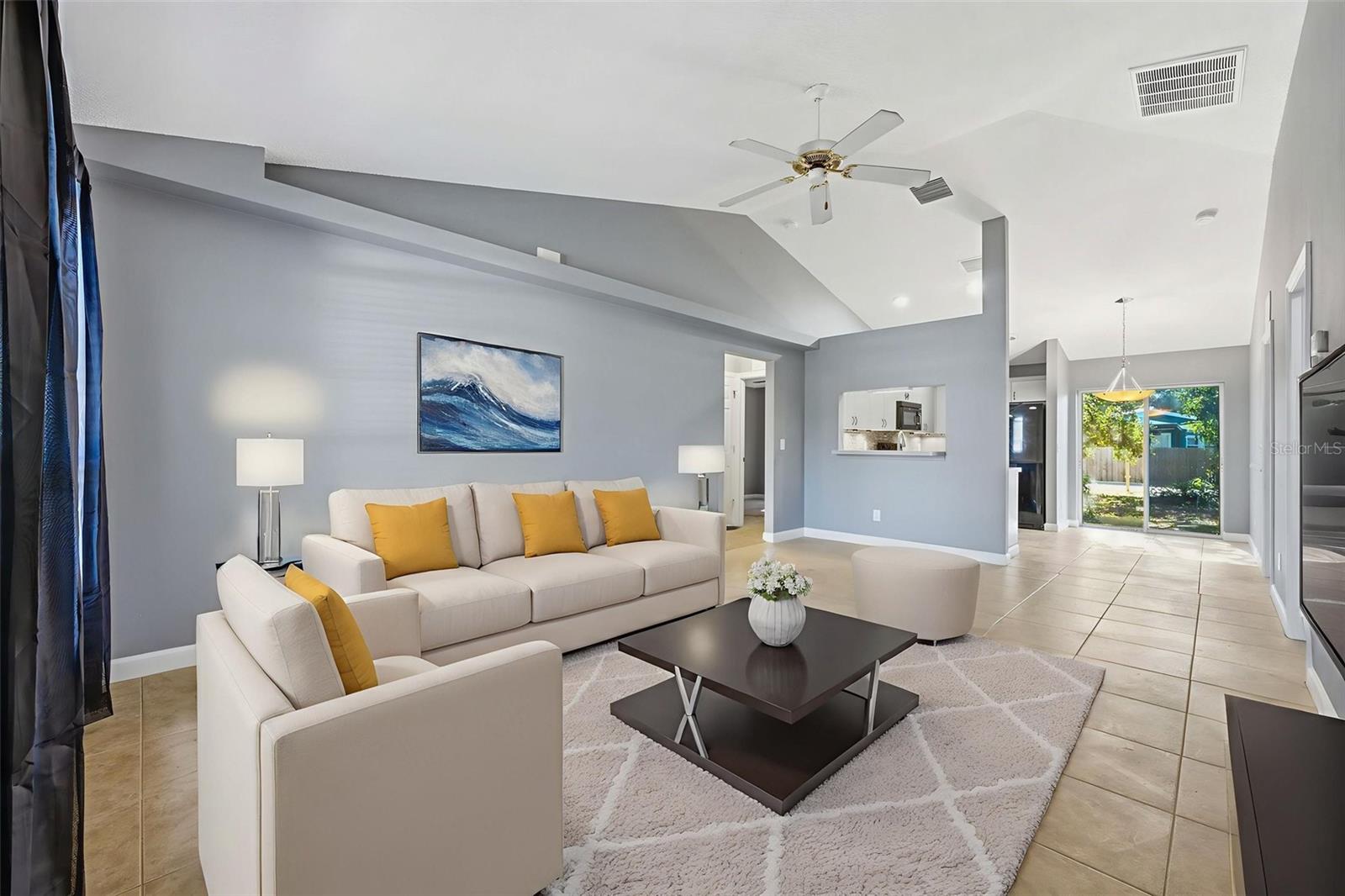 Image 5 of 27 For 5210 3rd Avenue S