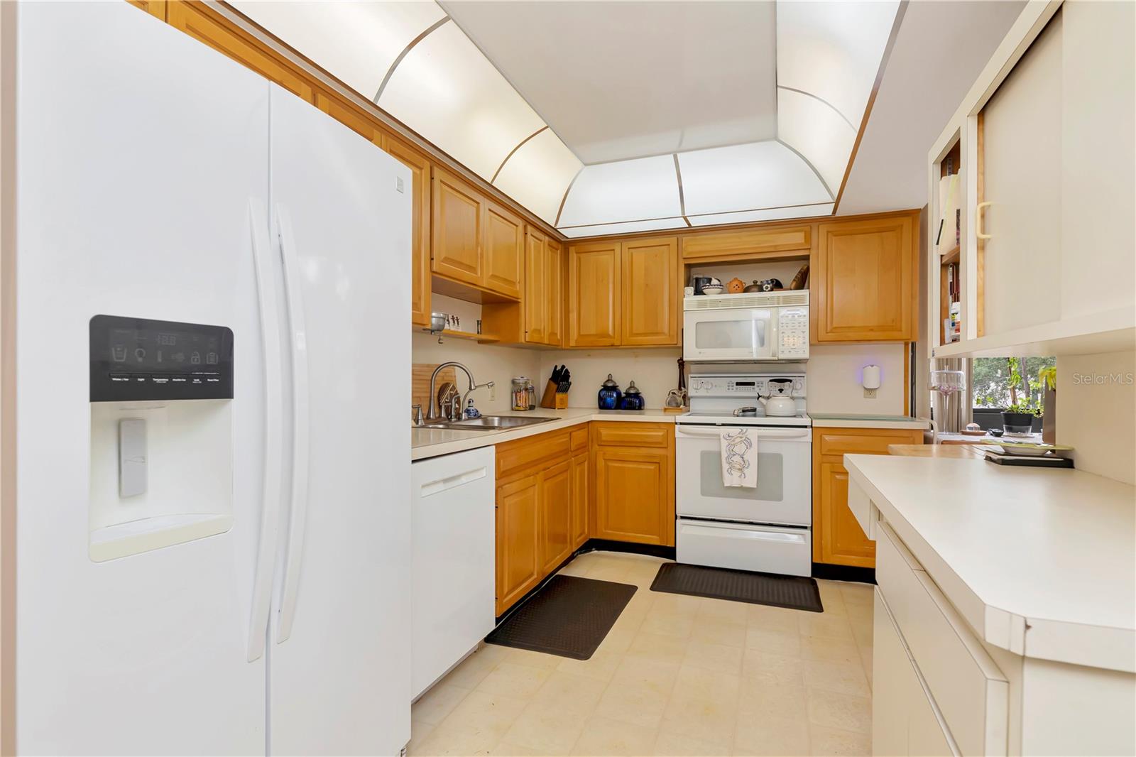 Image 14 of 30 For 3301 Bayshore Boulevard 302e