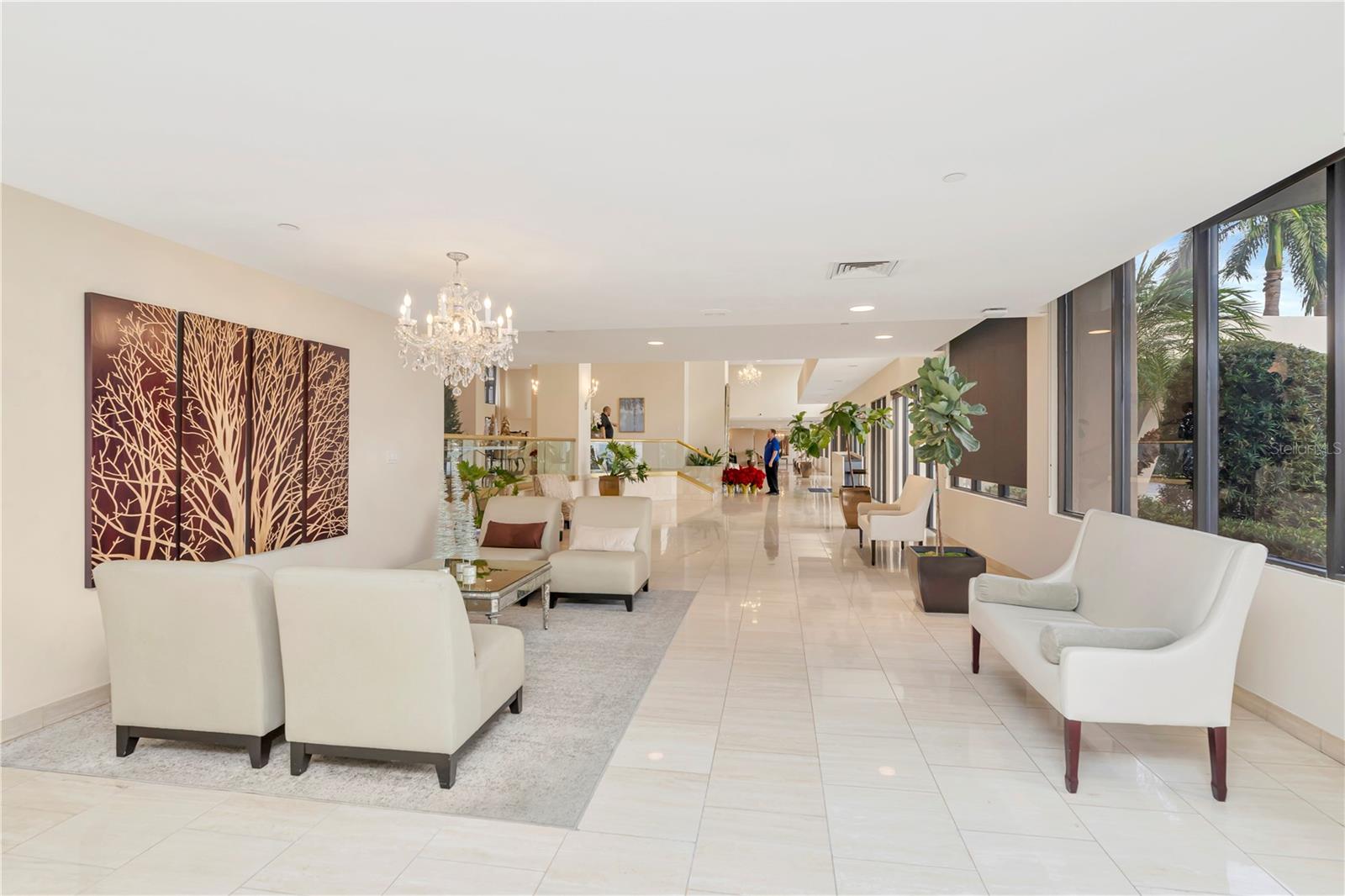 Image 4 of 30 For 3301 Bayshore Boulevard 302e