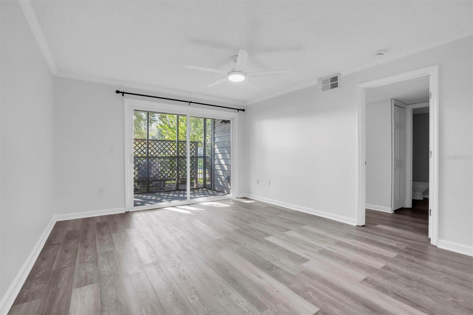 Image 8 of 31 For 2500 Winding Creek Boulevard A104