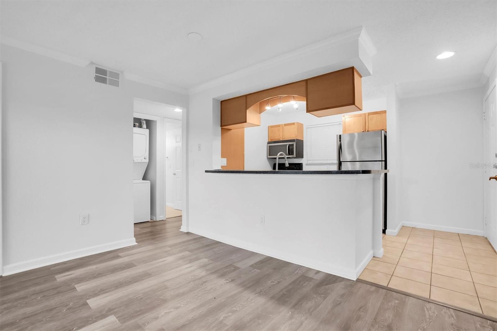 Image 9 of 31 For 2500 Winding Creek Boulevard A104