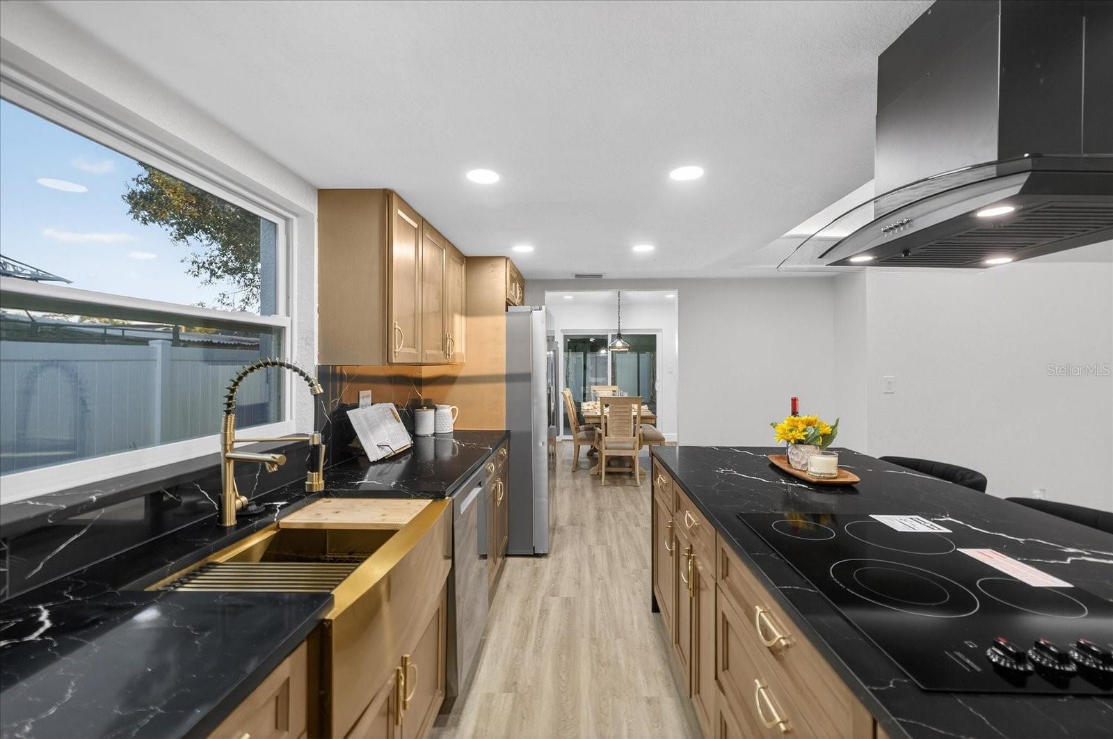 Image 15 of 45 For 5819 Tampa Shores Boulevard