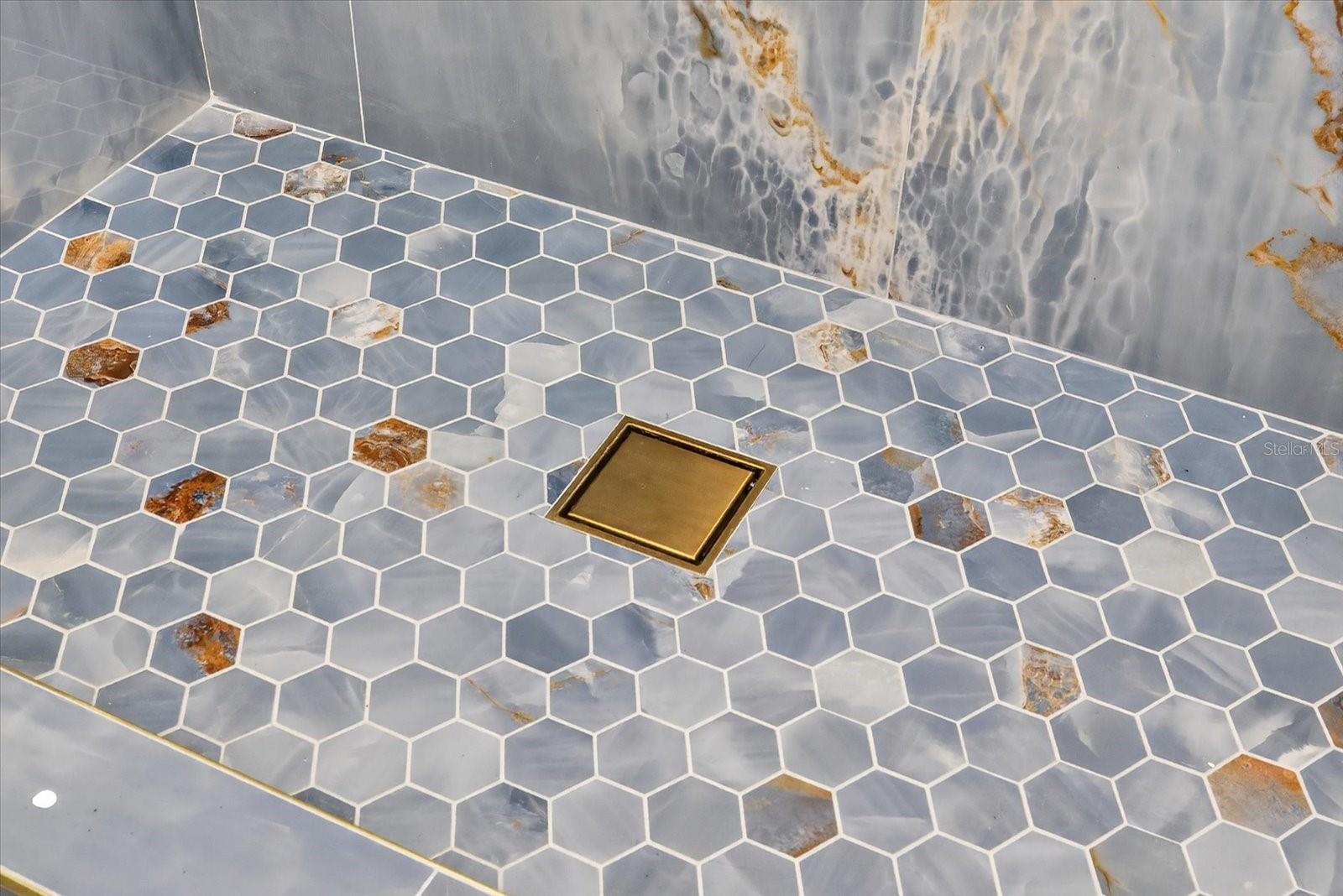 Image 25 of 45 For 5819 Tampa Shores Boulevard