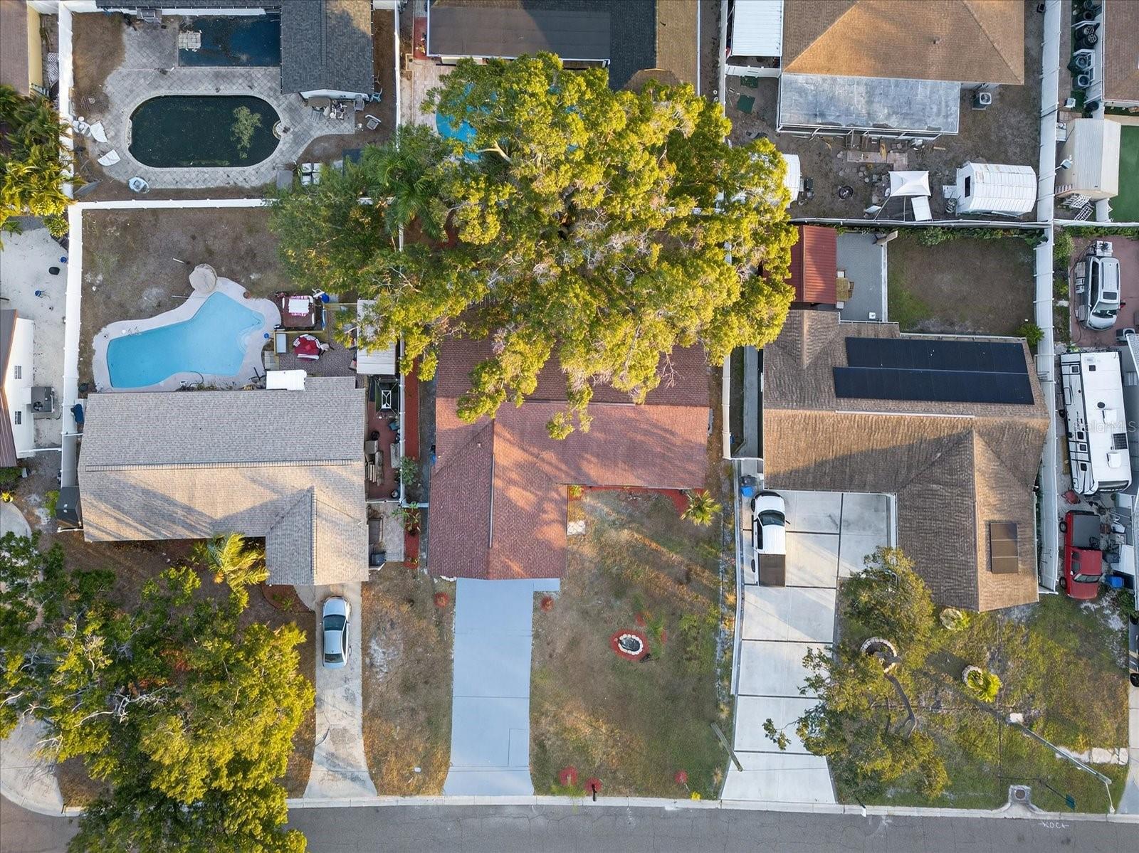 Image 35 of 45 For 5819 Tampa Shores Boulevard