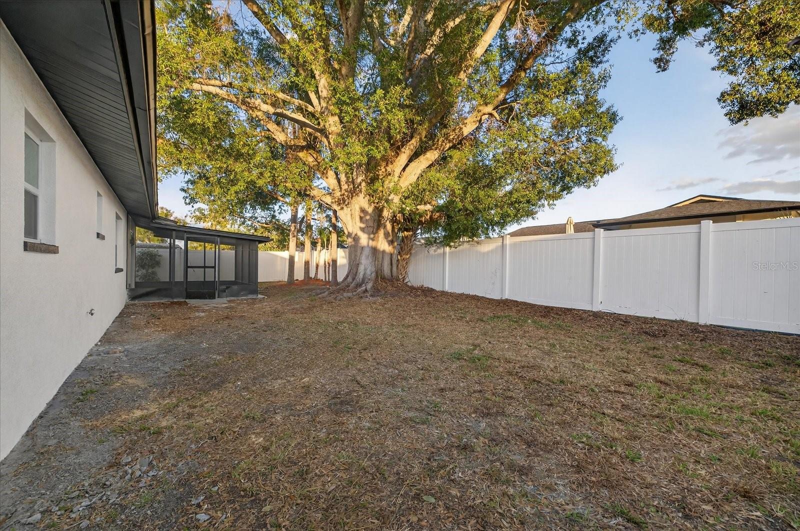 Image 45 of 45 For 5819 Tampa Shores Boulevard