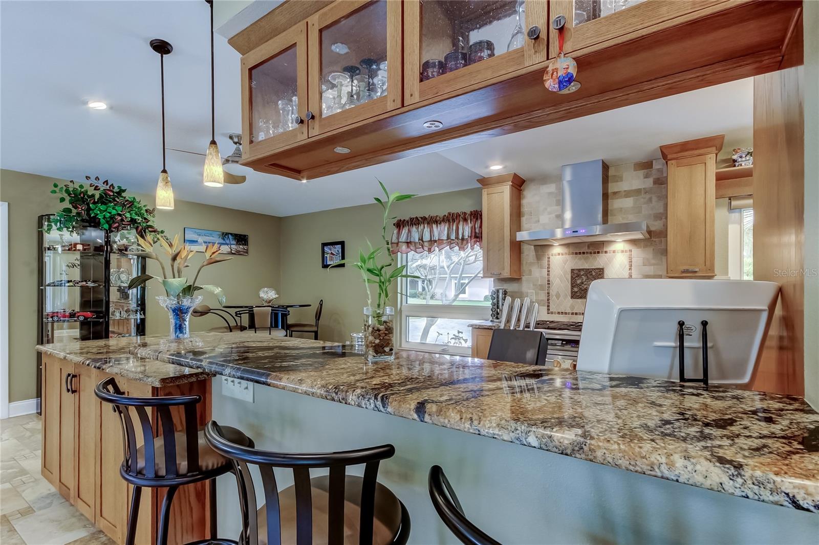 Image 18 of 100 For 13000 98th Avenue