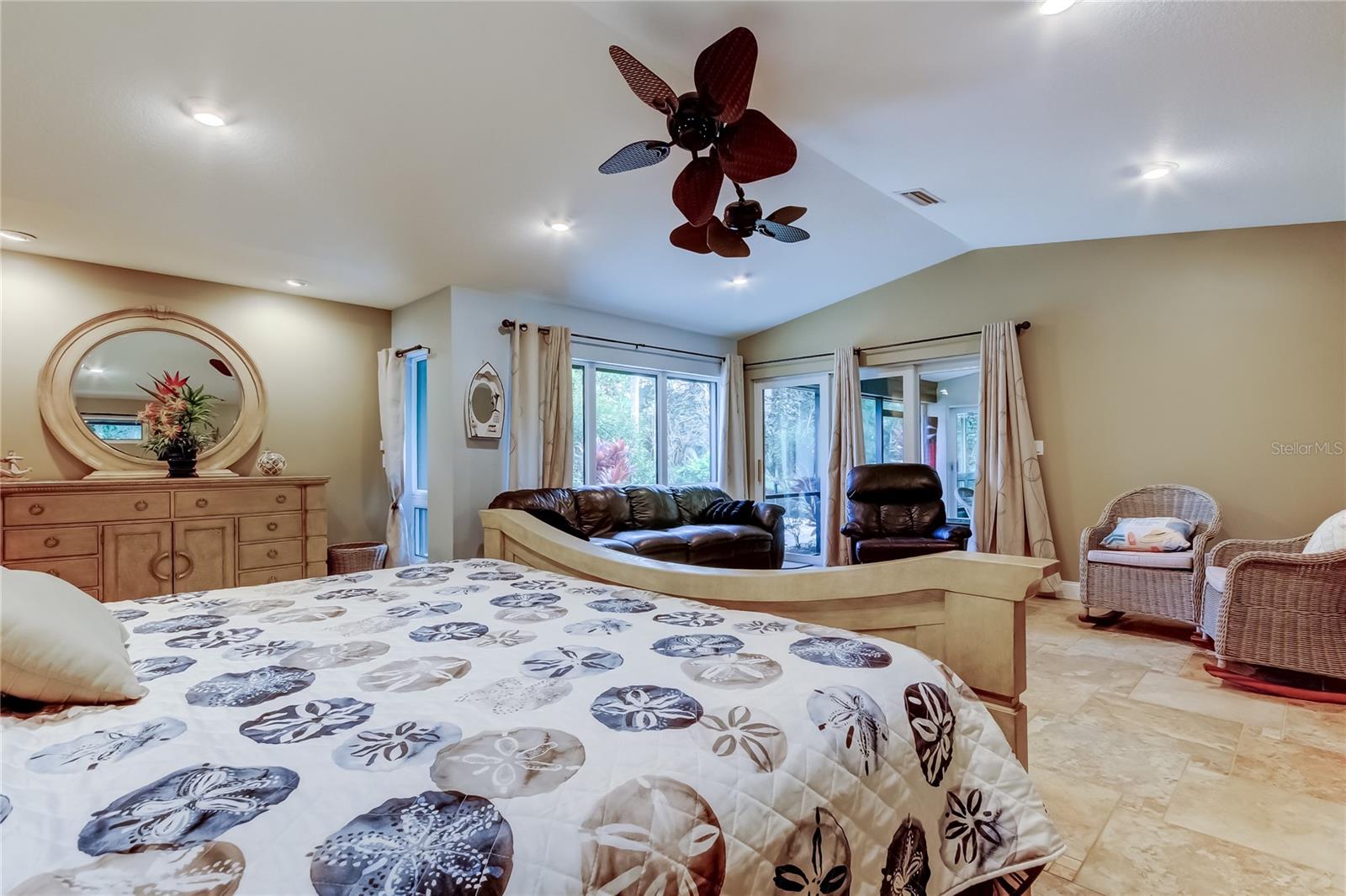 Image 45 of 100 For 13000 98th Avenue