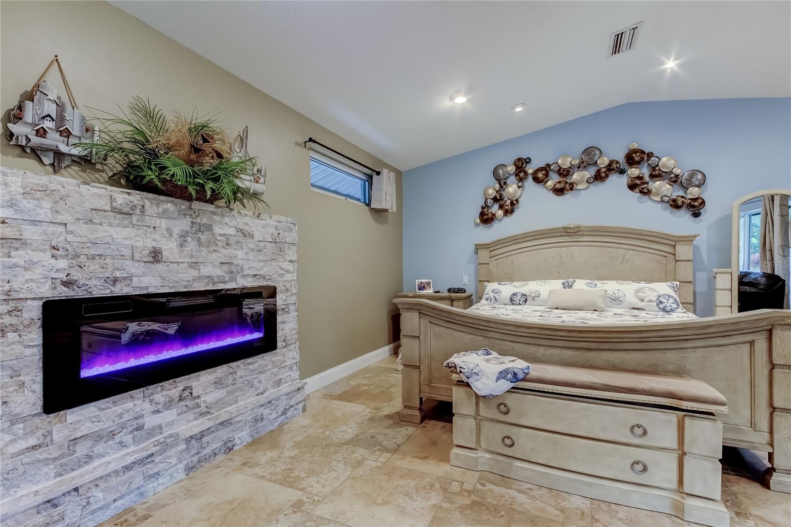 Image 46 of 100 For 13000 98th Avenue