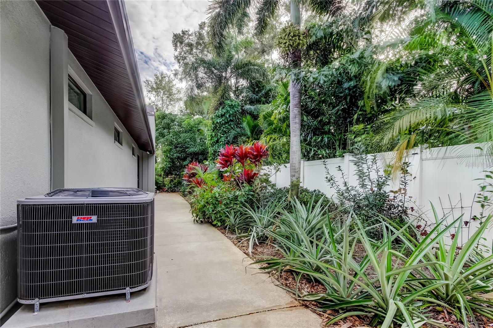 Image 69 of 100 For 13000 98th Avenue