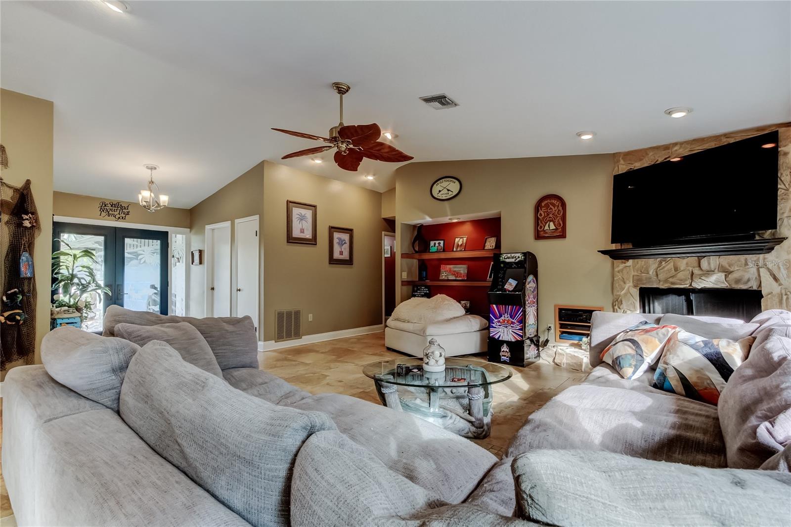 Image 9 of 100 For 13000 98th Avenue