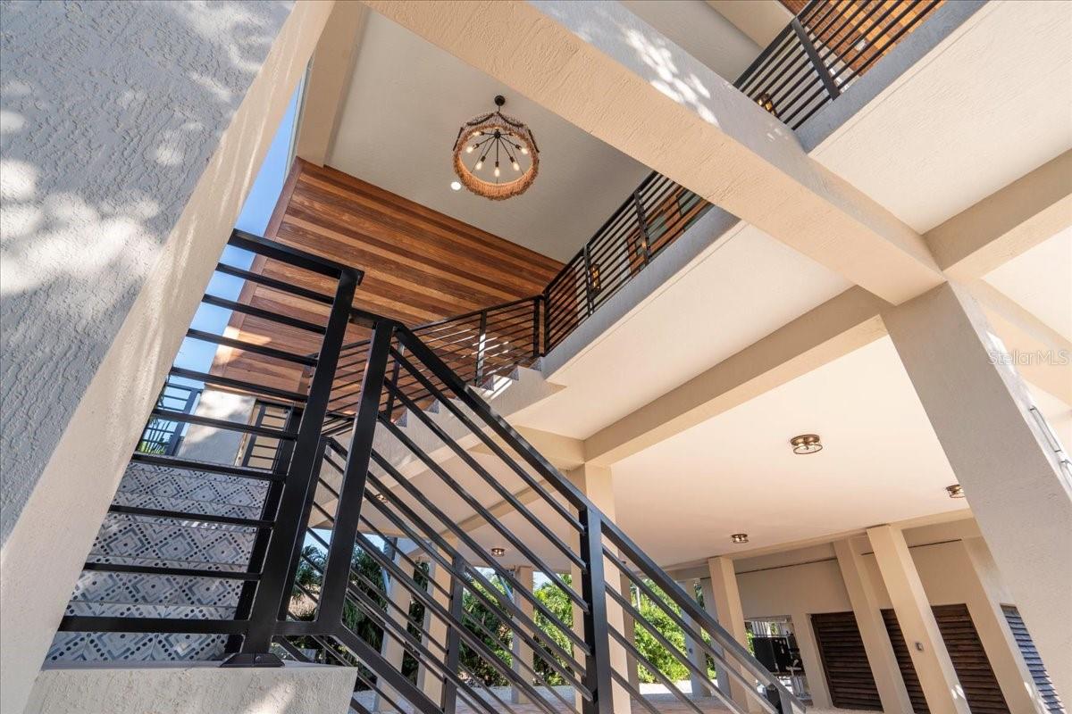 Image 19 of 76 For 1000 68th Street