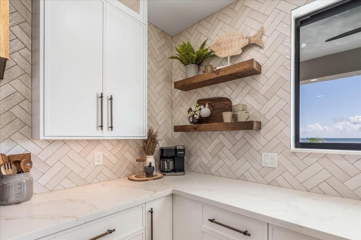 Image 29 of 76 For 1000 68th Street