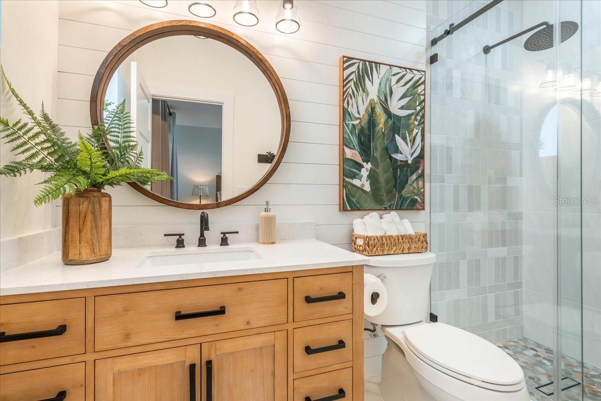 Image 38 of 76 For 1000 68th Street