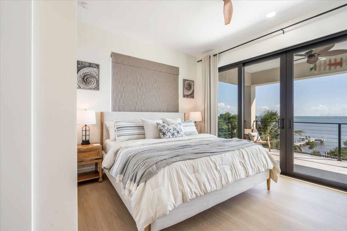 Image 45 of 76 For 1000 68th Street