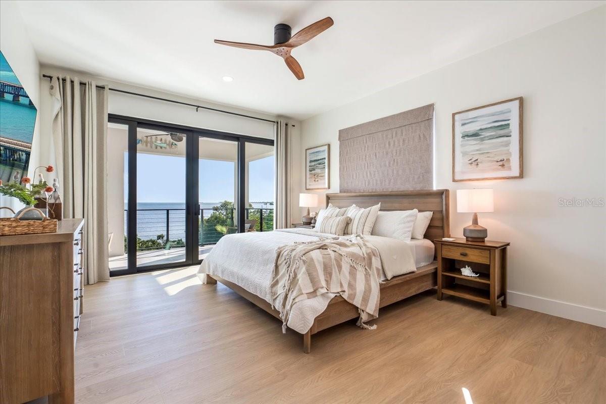 Image 54 of 76 For 1000 68th Street