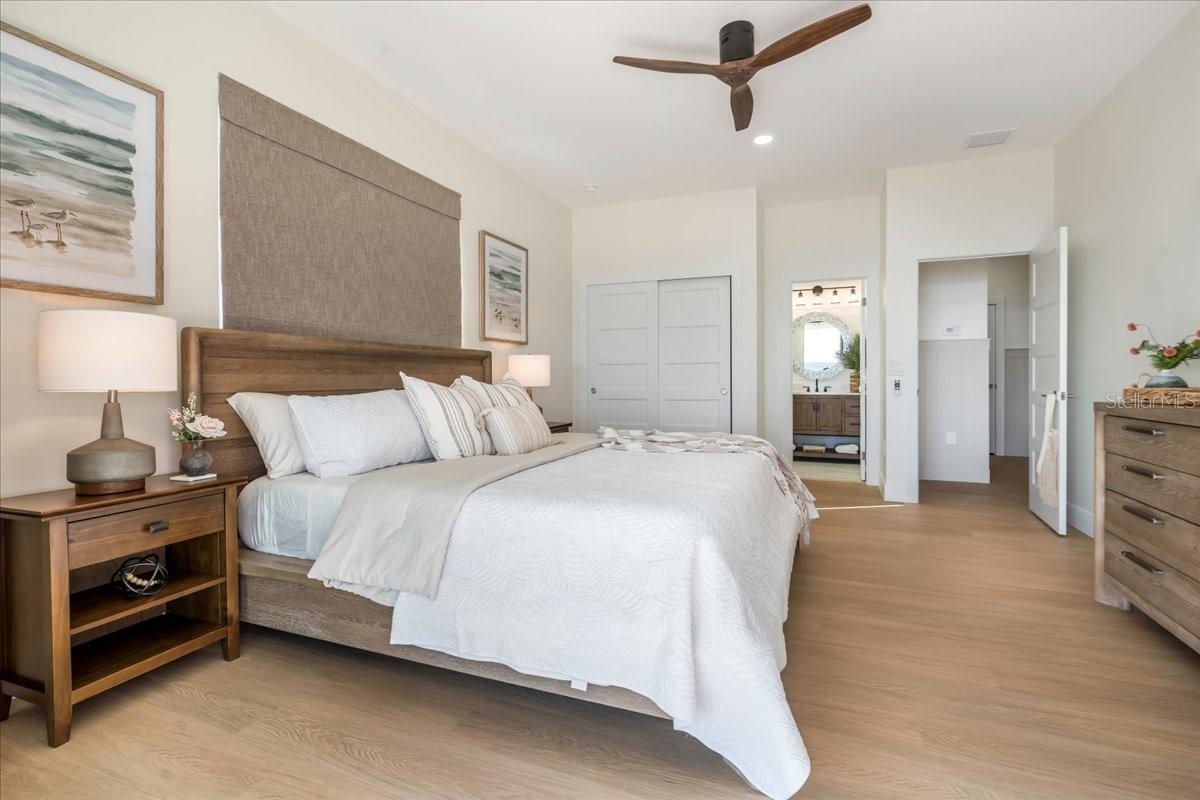 Image 57 of 76 For 1000 68th Street