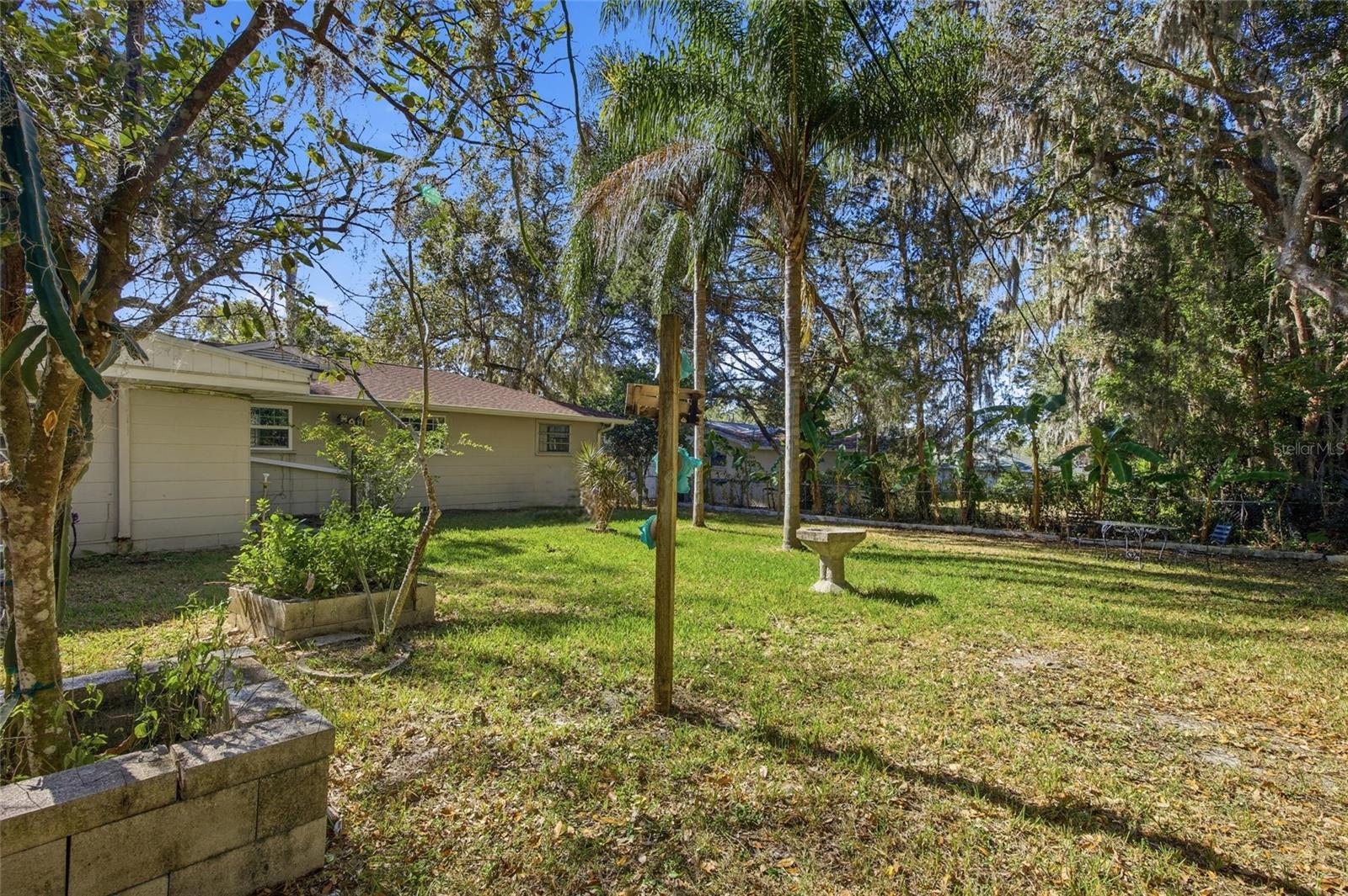 Image 25 of 39 For 1026 Whiteway Drive