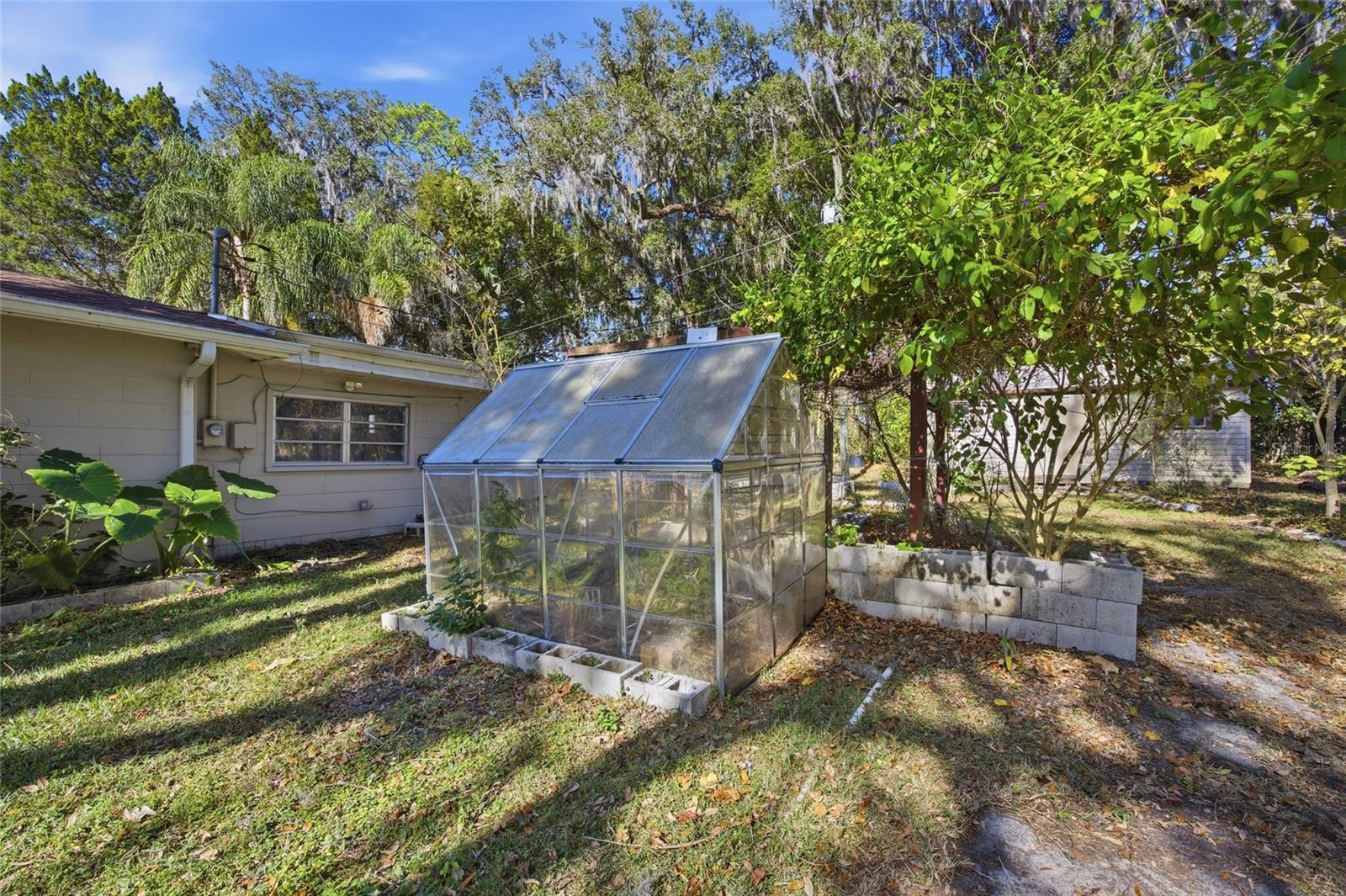 Image 28 of 39 For 1026 Whiteway Drive