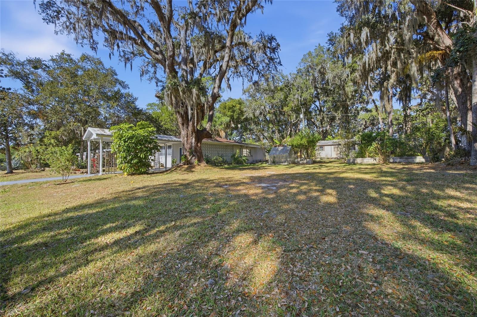 Image 29 of 39 For 1026 Whiteway Drive