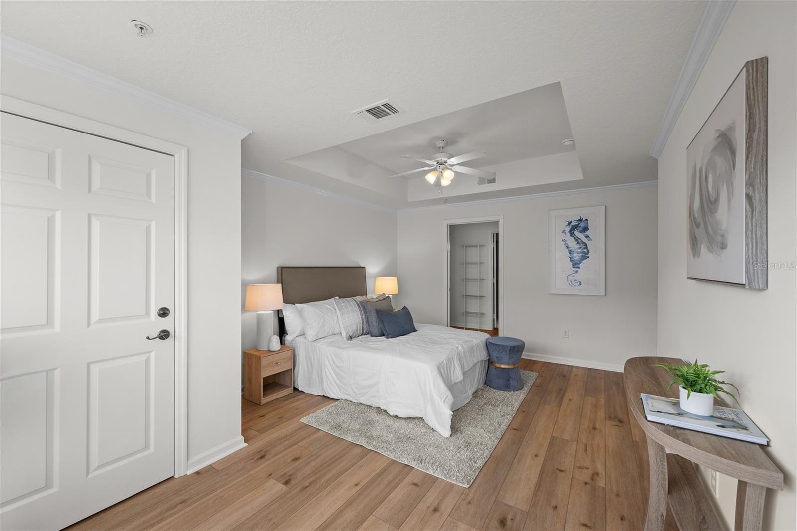 Image 16 of 40 For 800 Dakota Avenue 412