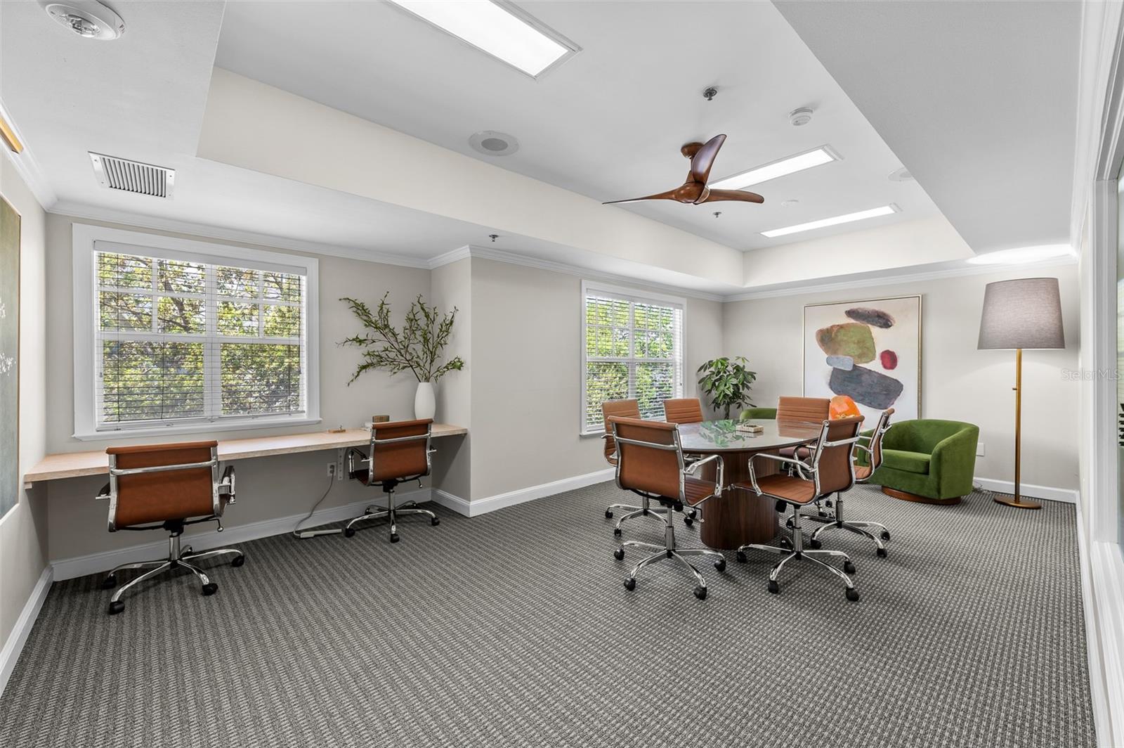 Image 27 of 40 For 800 Dakota Avenue 412