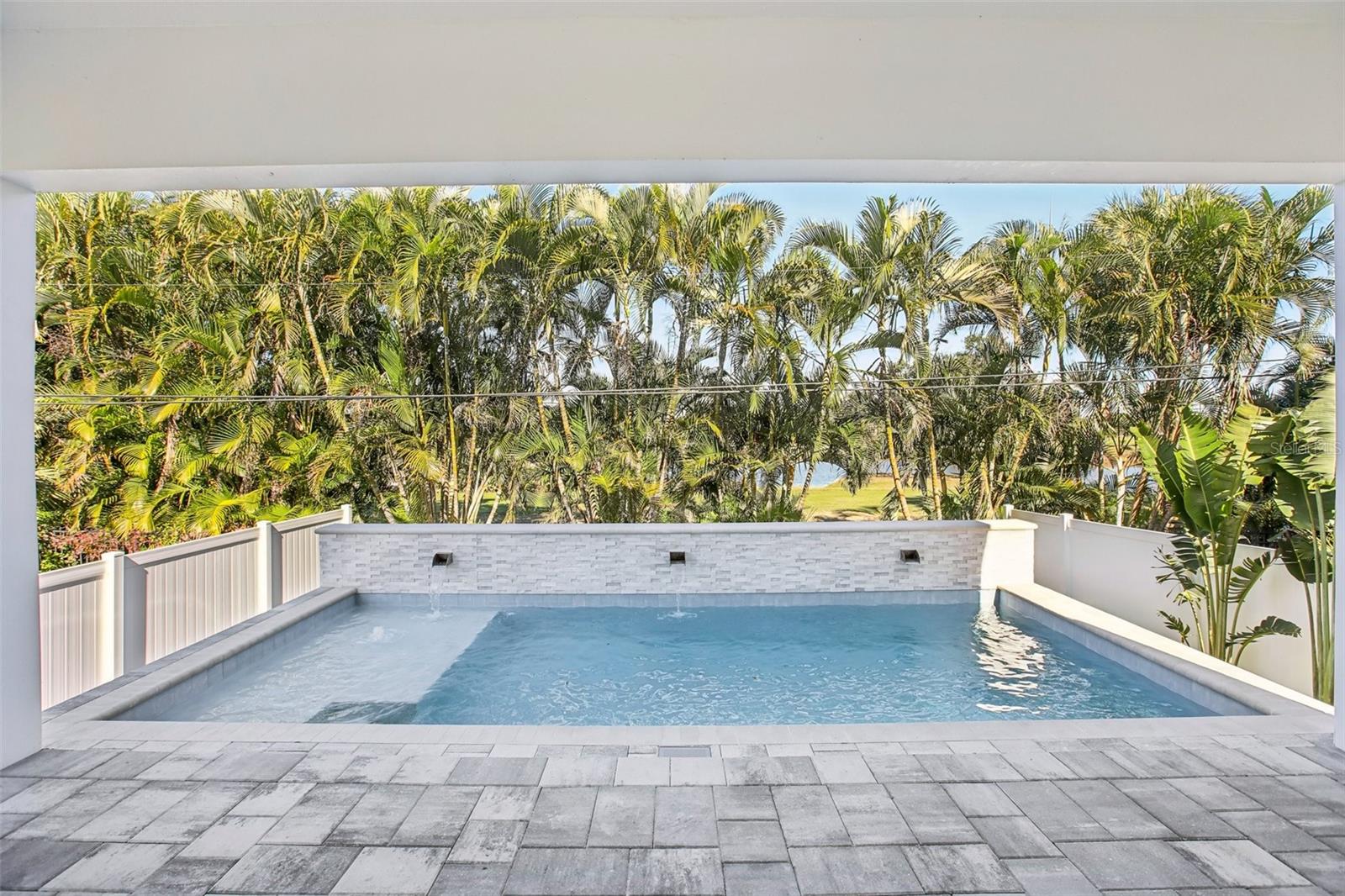 Image 47 of 56 For 128 Ricardo Way Ne