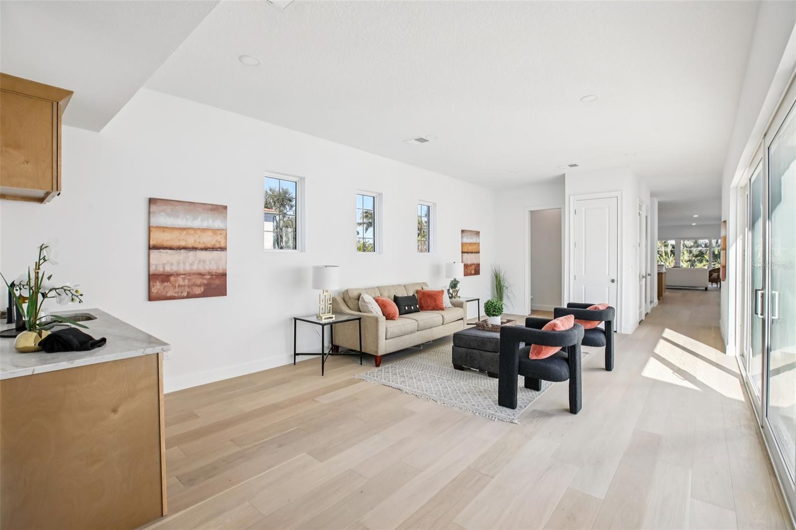 Image 6 of 56 For 128 Ricardo Way Ne