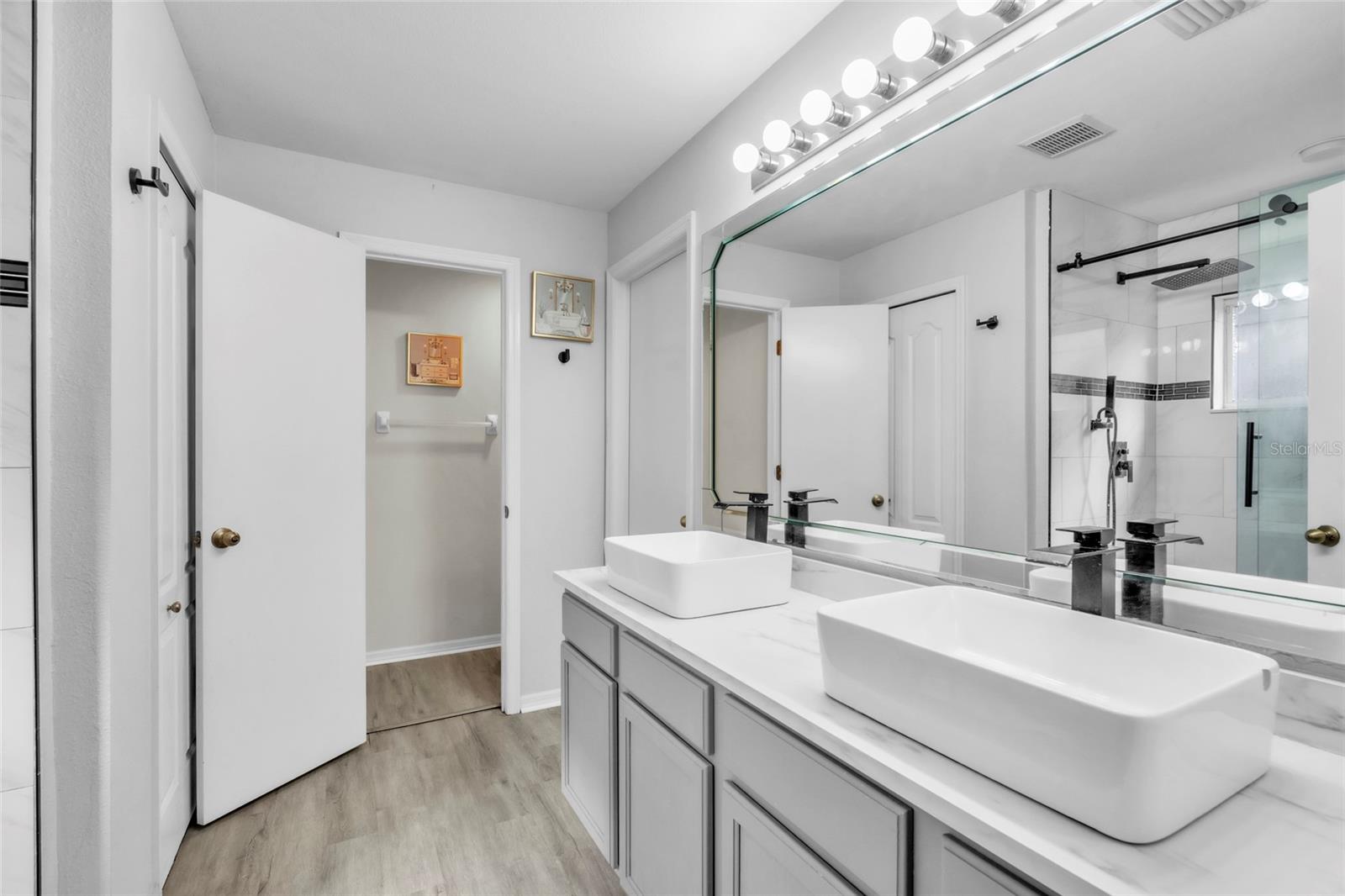 Image 20 of 34 For 12410 Early Run Lane