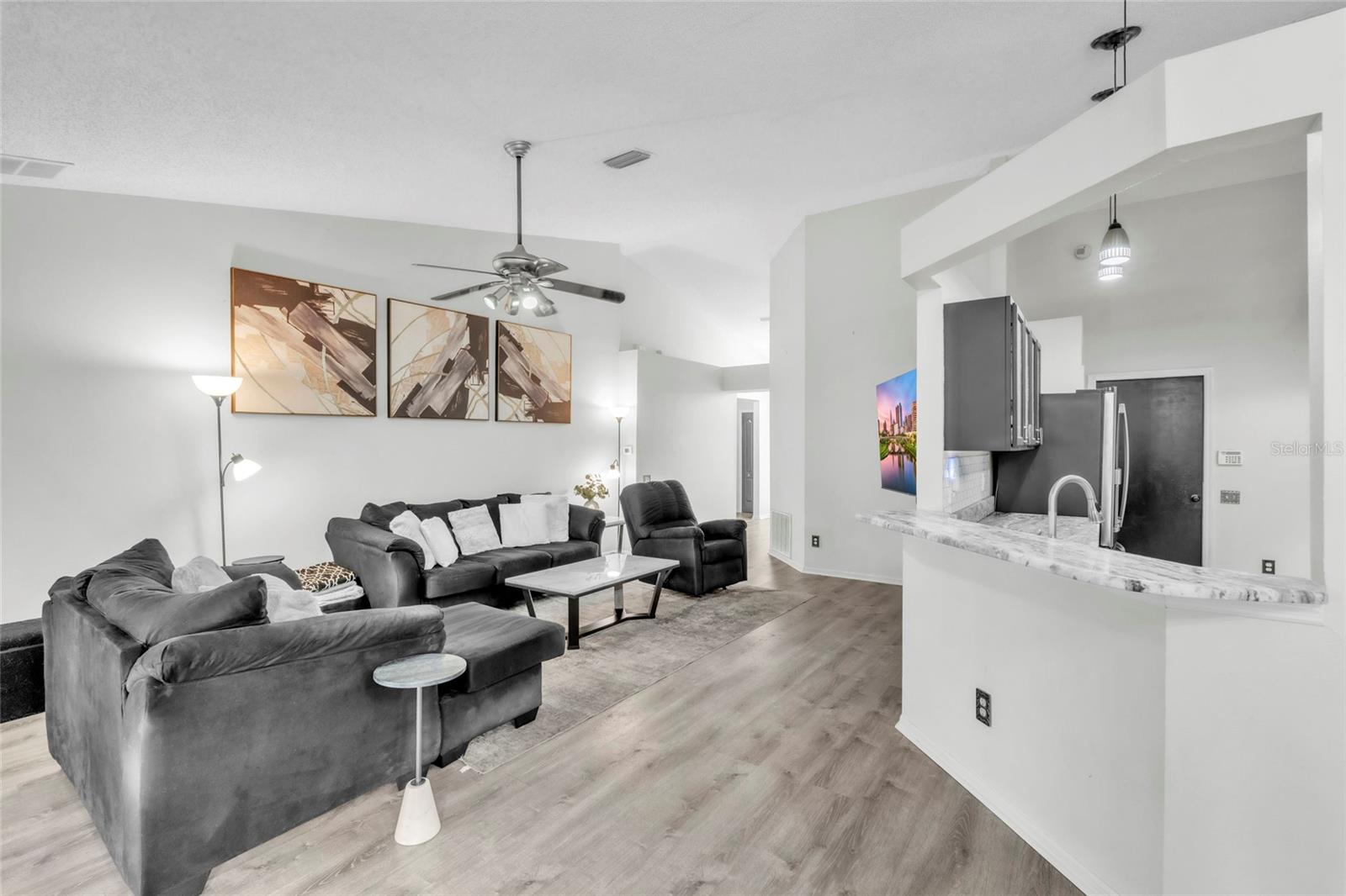 Image 4 of 34 For 12410 Early Run Lane