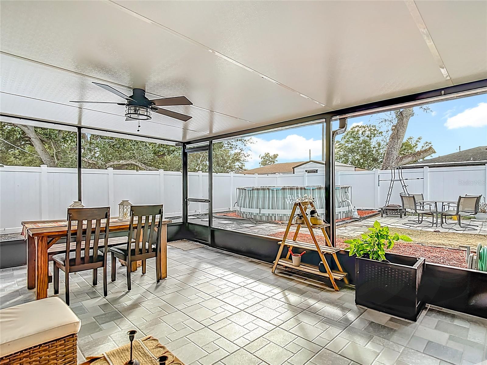 Image 35 of 47 For 3203 Pinellas Place