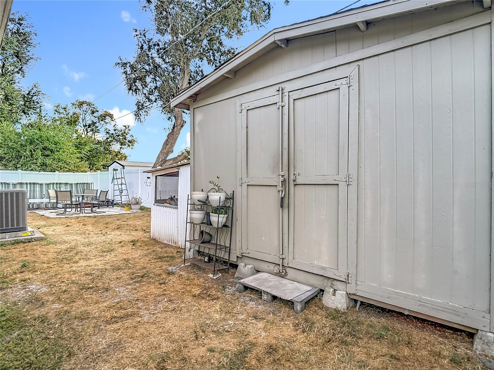 Image 42 of 47 For 3203 Pinellas Place