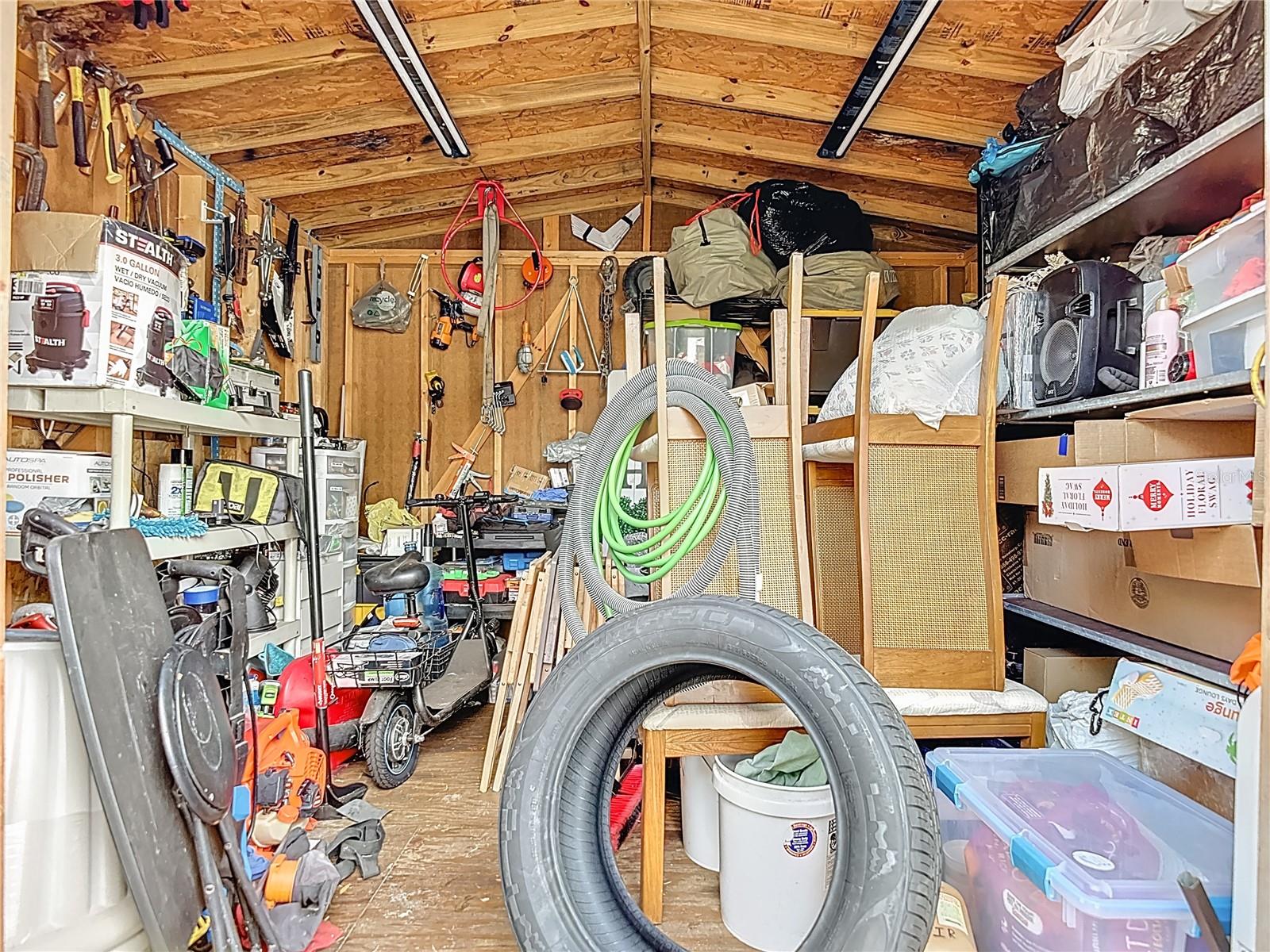 Image 43 of 47 For 3203 Pinellas Place