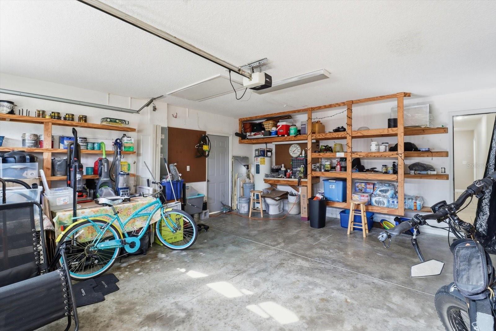 Listing photo id 27 for 2435 Lawrence Court