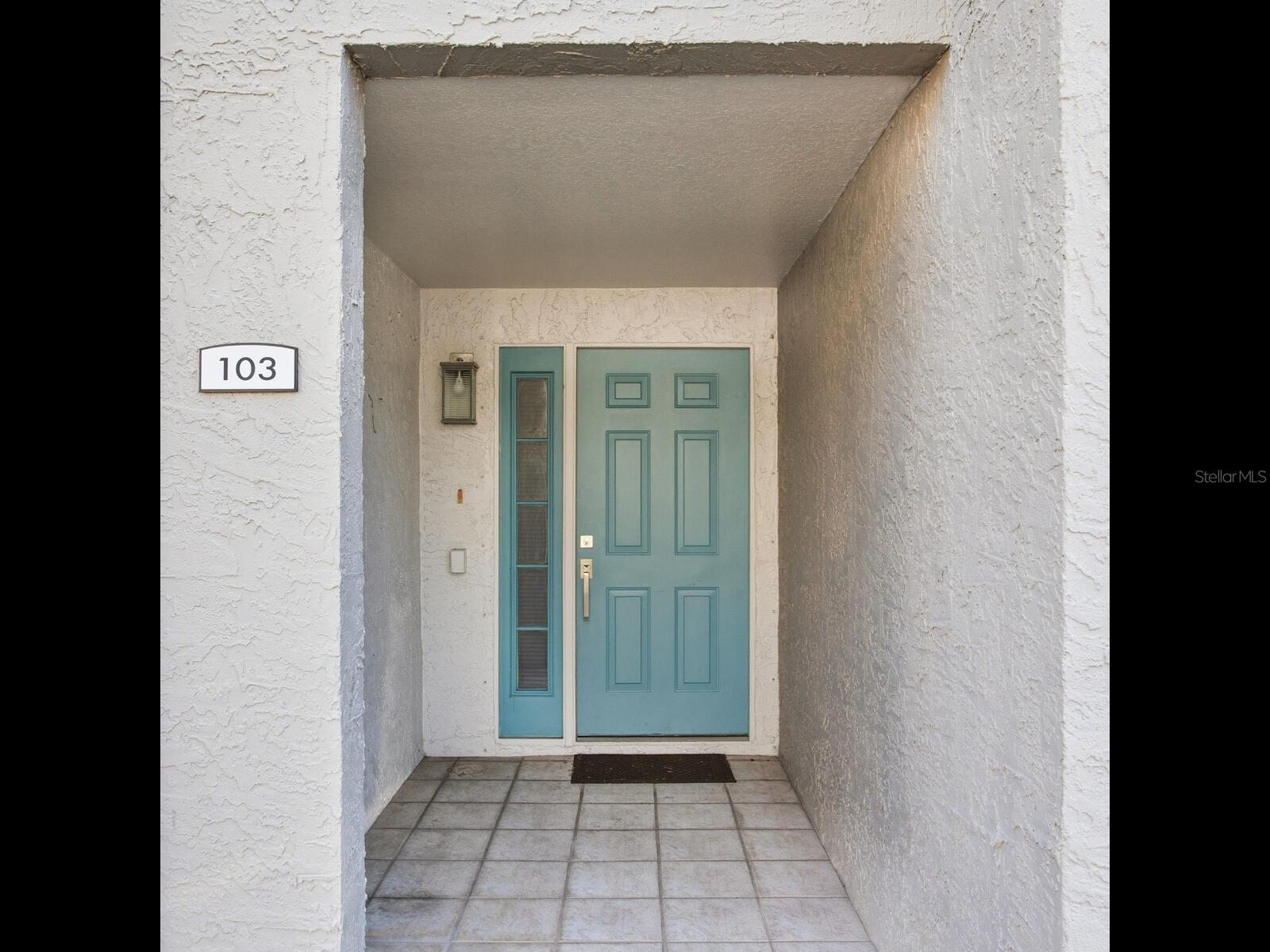 Image 10 of 85 For 521 Pinellas Bayway S 103