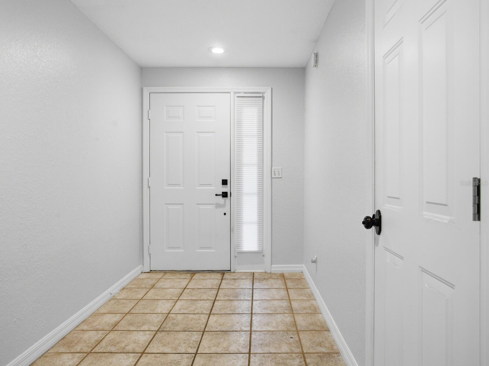 Image 12 of 85 For 521 Pinellas Bayway S 103