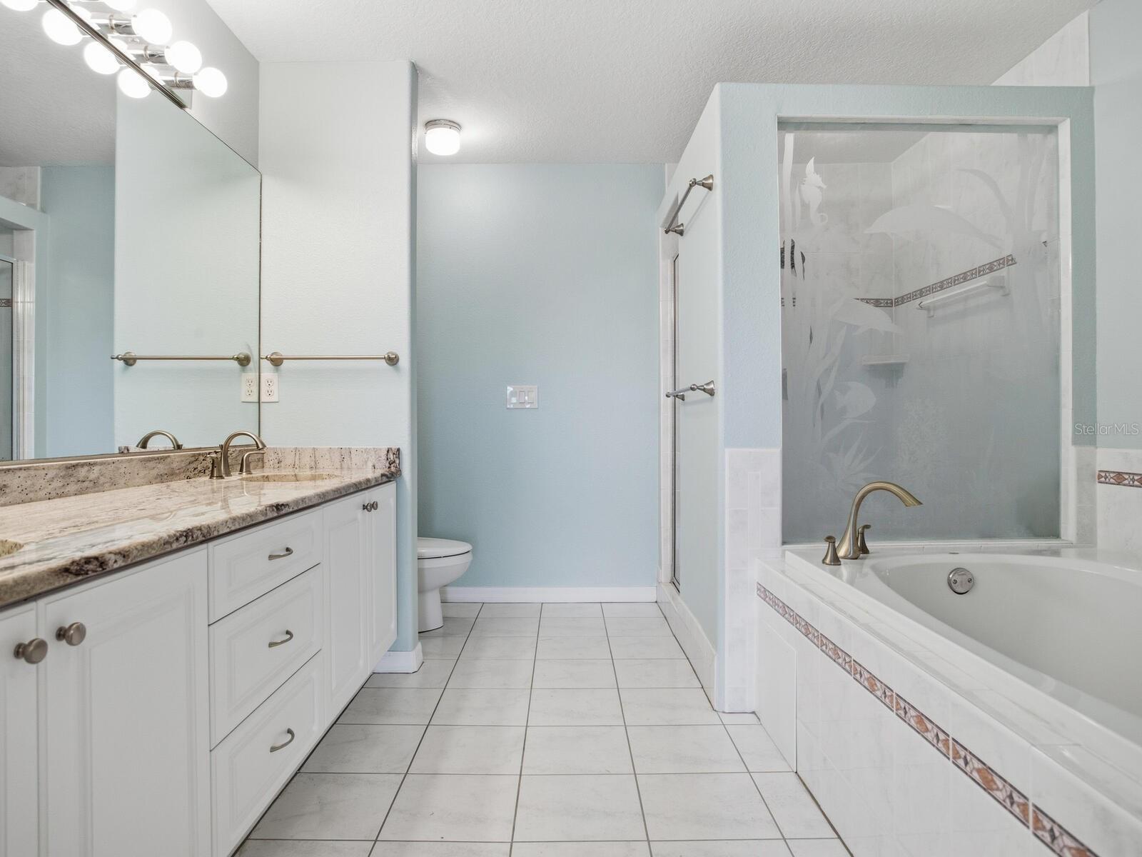 Image 42 of 85 For 521 Pinellas Bayway S 103