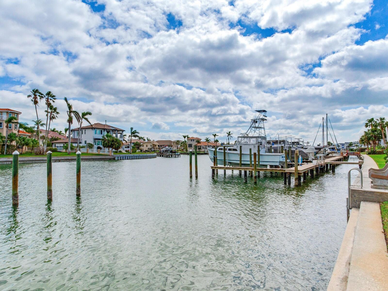 Image 56 of 85 For 521 Pinellas Bayway S 103