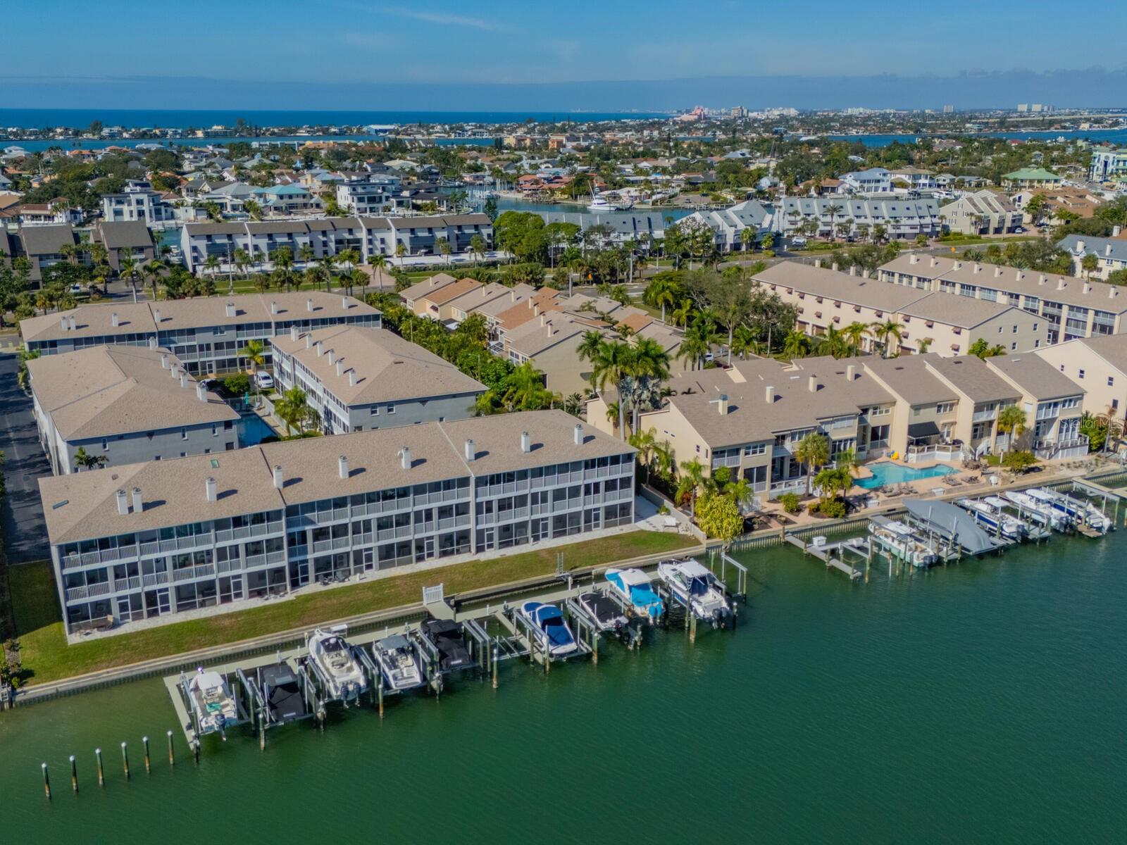 Image 64 of 85 For 521 Pinellas Bayway S 103