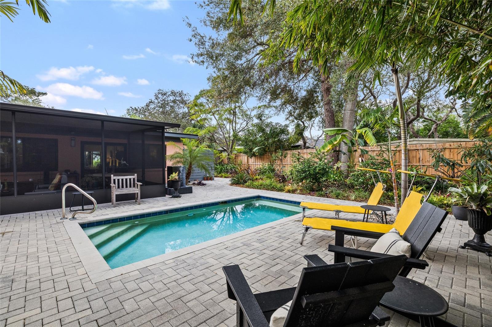 Image 36 of 58 For 4601 3rd Avenue N