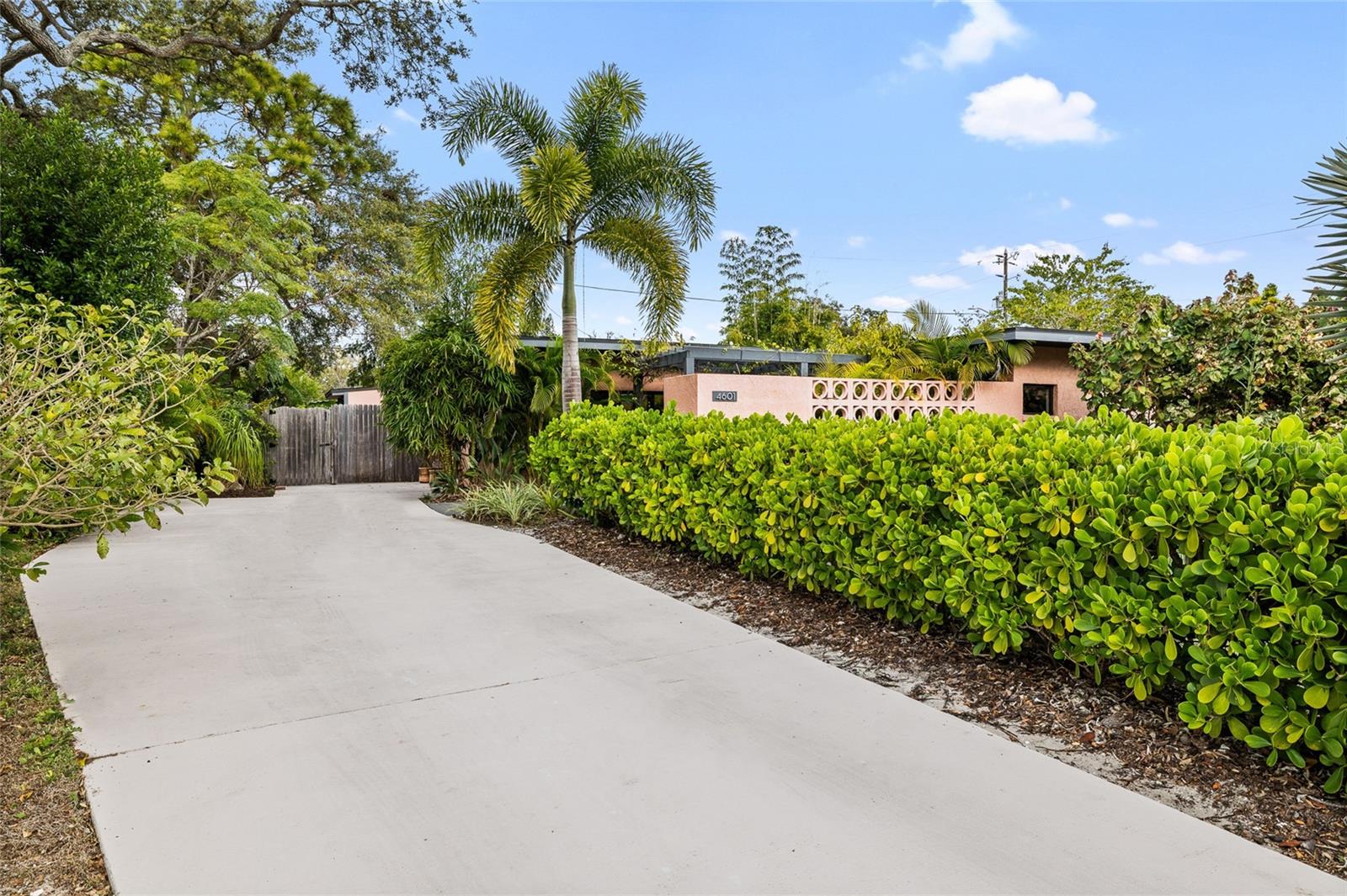 Image 6 of 58 For 4601 3rd Avenue N